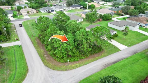 1281 SW Kapok Avenue Port Saint Lucie FL 34953