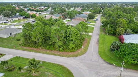 1281 SW Kapok Avenue Port Saint Lucie FL 34953