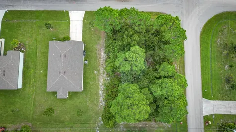 1281 SW Kapok Avenue Port Saint Lucie FL 34953