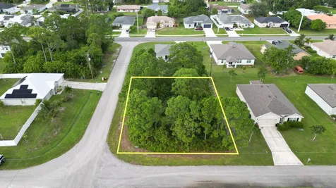1281 SW Kapok Avenue Port Saint Lucie FL 34953