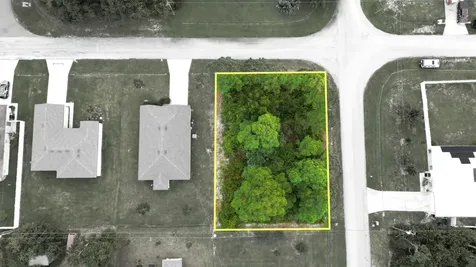 1281 SW Kapok Avenue Port Saint Lucie FL 34953