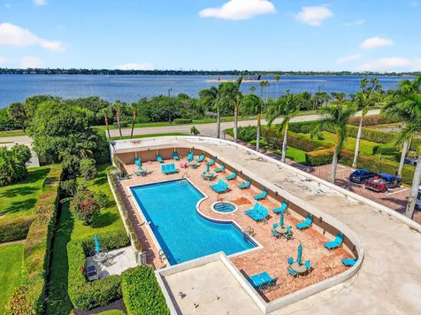 3390 S Ocean Boulevard Palm Beach FL 33480