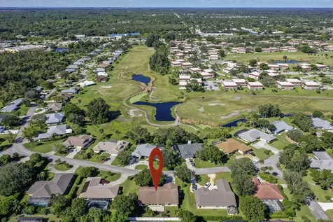 560 W Forest Trail Vero Beach FL 32962