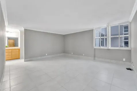 2030 S Ocean Drive Hallandale Beach FL 33009