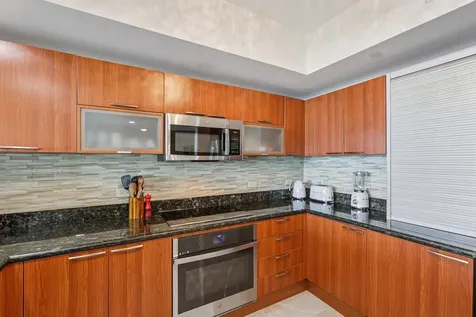 2640 Lake Shore Drive Riviera Beach FL 33404