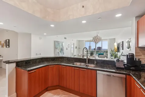 2640 Lake Shore Drive Riviera Beach FL 33404