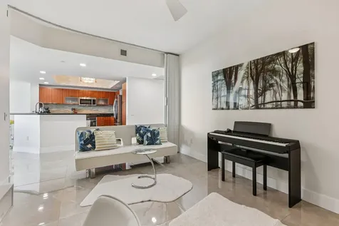 2640 Lake Shore Drive Riviera Beach FL 33404