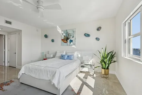2640 Lake Shore Drive Riviera Beach FL 33404