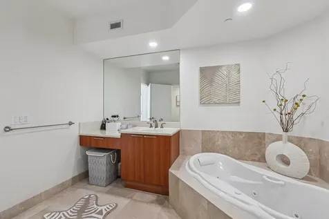2640 Lake Shore Drive Riviera Beach FL 33404