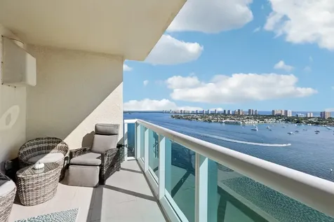 2640 Lake Shore Drive Riviera Beach FL 33404