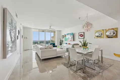 2640 Lake Shore Drive Riviera Beach FL 33404
