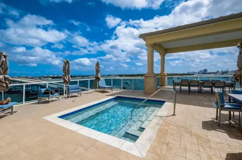 2640 Lake Shore Drive Riviera Beach FL 33404