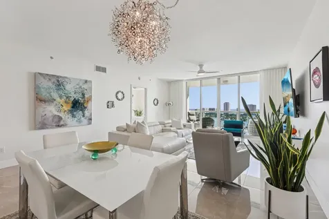 2640 Lake Shore Drive Riviera Beach FL 33404
