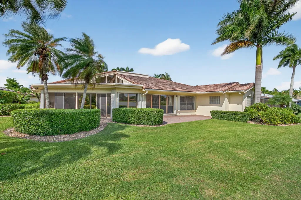 13872 Greensview Drive Palm Beach Gardens FL 33418