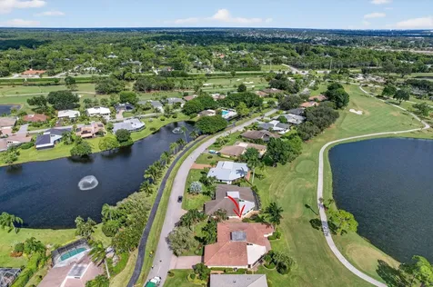 13872 Greensview Drive Palm Beach Gardens FL 33418