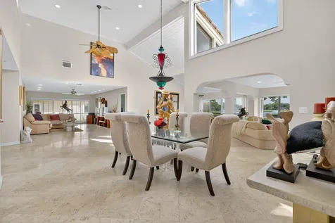 13872 Greensview Drive Palm Beach Gardens FL 33418