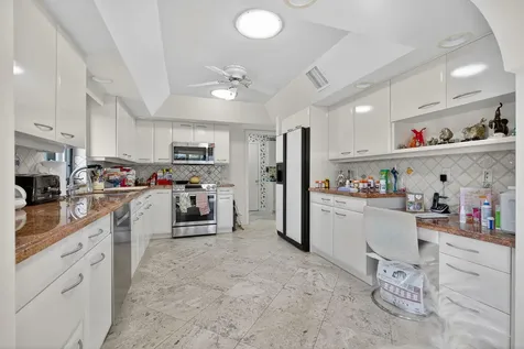 13872 Greensview Drive Palm Beach Gardens FL 33418