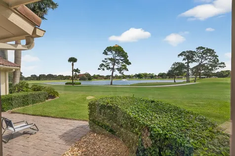 13872 Greensview Drive Palm Beach Gardens FL 33418