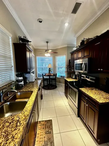 438 Sw Fairway Vista Port Saint Lucie FL 34986