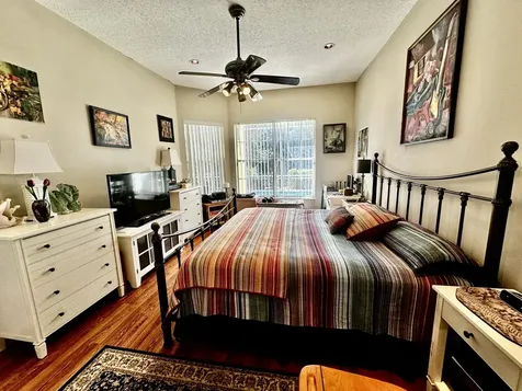 438 Sw Fairway Vista Port Saint Lucie FL 34986