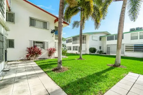 2020 Lake Osborne Drive Lake Worth FL 33461