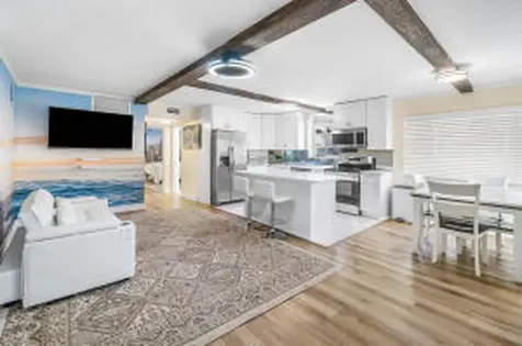 2020 Lake Osborne Drive Lake Worth FL 33461