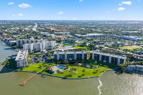200 Intracoastal Place Tequesta FL 33469