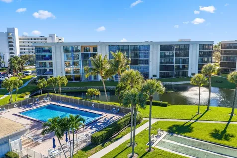 200 Intracoastal Place Tequesta FL 33469