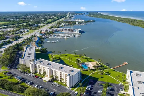 200 Intracoastal Place Tequesta FL 33469