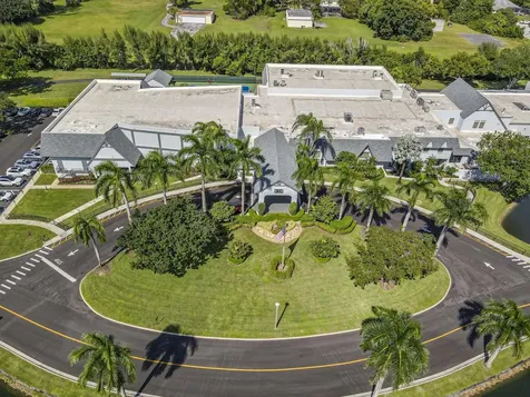 6865 Huntington Lane Delray Beach FL 33446