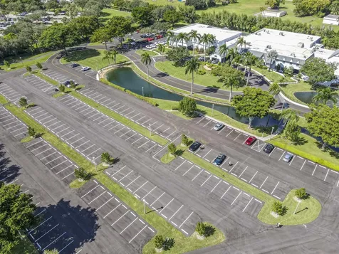 6865 Huntington Lane Delray Beach FL 33446