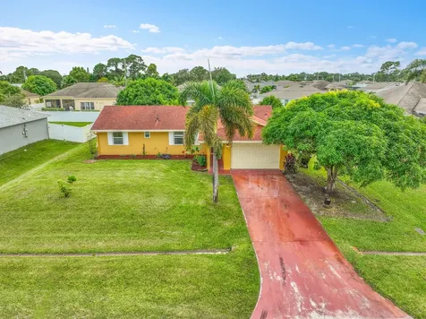 1652 Sw Crawford Avenue Port Saint Lucie FL 34953