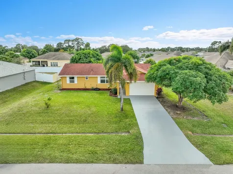 1652 Sw Crawford Avenue Port Saint Lucie FL 34953