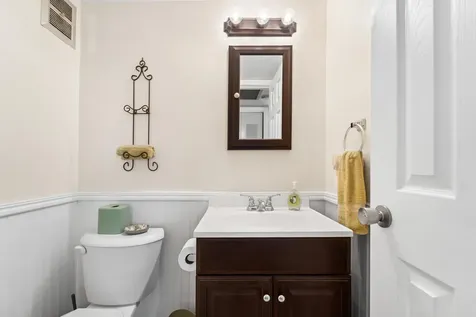 156 Berkshire West Palm Beach FL 33417
