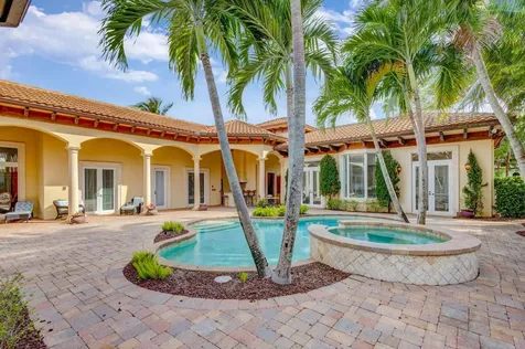 11264 Isle Brook Court Wellington FL 33414