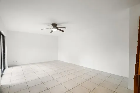 7690 Courtyard Run Boca Raton FL 33433