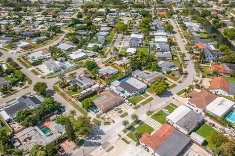 11014 Westwood Lake Drive Miami FL 33165