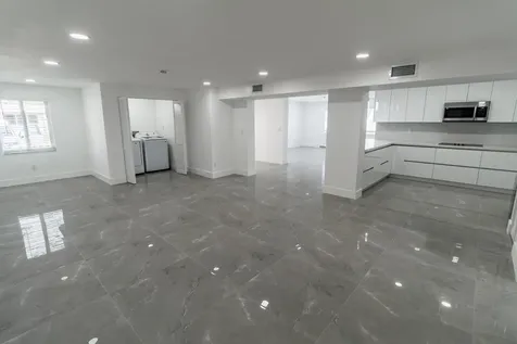 11014 Westwood Lake Drive Miami FL 33165