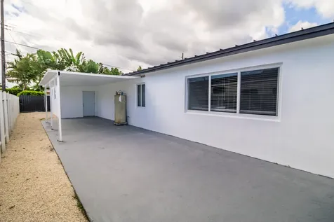 11014 Westwood Lake Drive Miami FL 33165