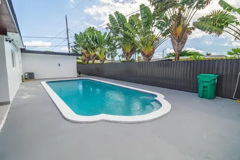 11014 Westwood Lake Drive Miami FL 33165