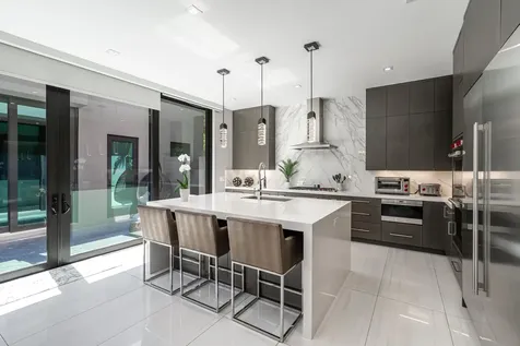 520 Ne 4th Lane Boca Raton FL 33432