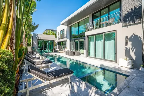 520 Ne 4th Lane Boca Raton FL 33432