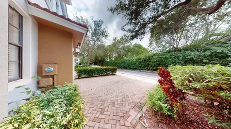 235 W Chrystie Circle Delray Beach FL 33484