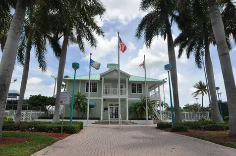 515 NW 1st Street Delray Beach FL 33444