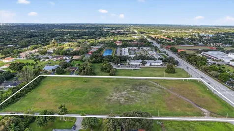 92 NW 92 Avenue Cooper City FL 33024