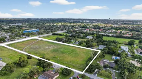 92 NW 92 Avenue Cooper City FL 33024
