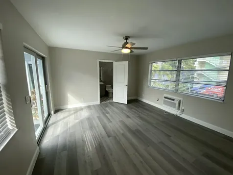112 Lake Avenue Lake Worth Beach FL 33460