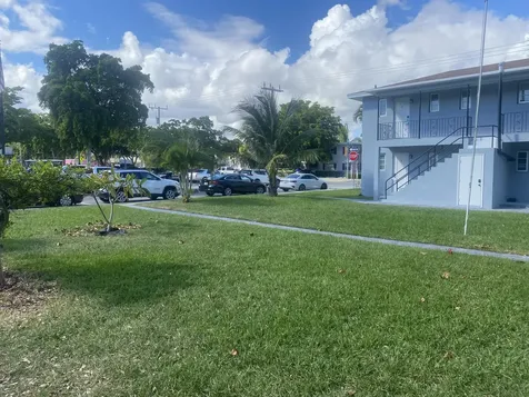 112 Lake Avenue Lake Worth Beach FL 33460