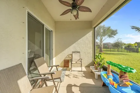2785 Granville Manor Vero Beach FL 32968