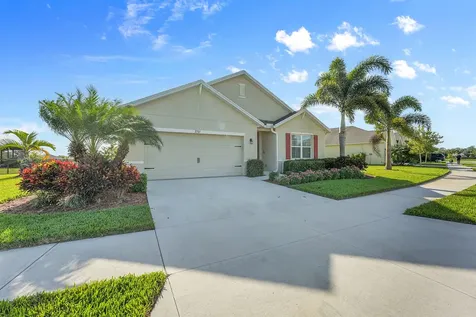 2785 Granville Manor Vero Beach FL 32968